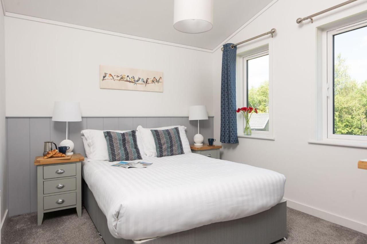 Buttercup Lodge, 33 Roadford Lake Lodges Lifton Extérieur photo
