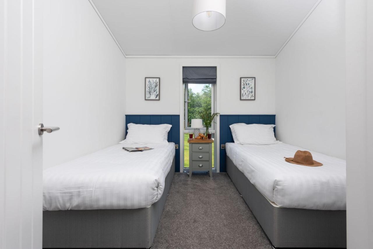 Buttercup Lodge, 33 Roadford Lake Lodges Lifton Extérieur photo