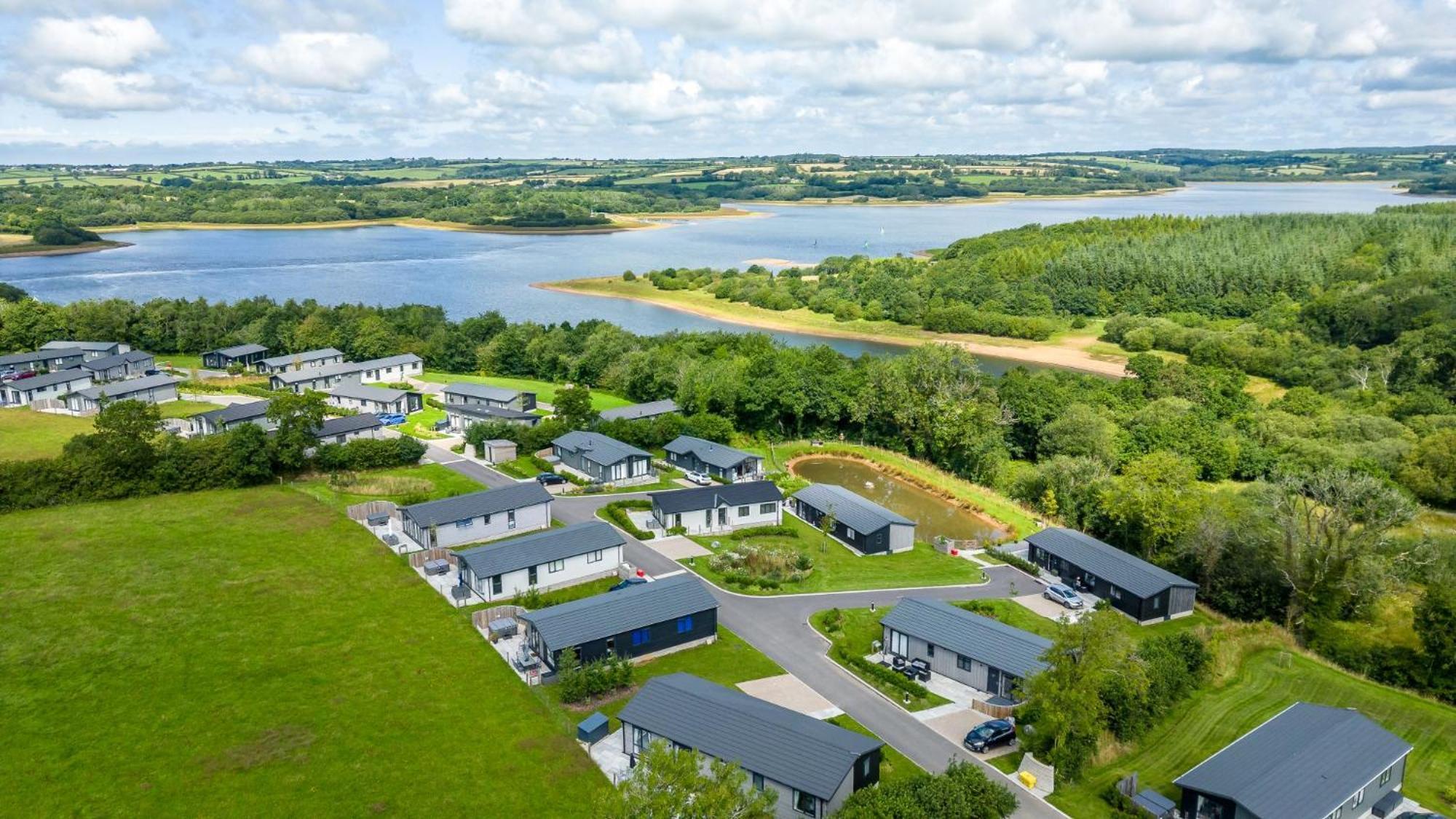 Buttercup Lodge, 33 Roadford Lake Lodges Lifton Extérieur photo